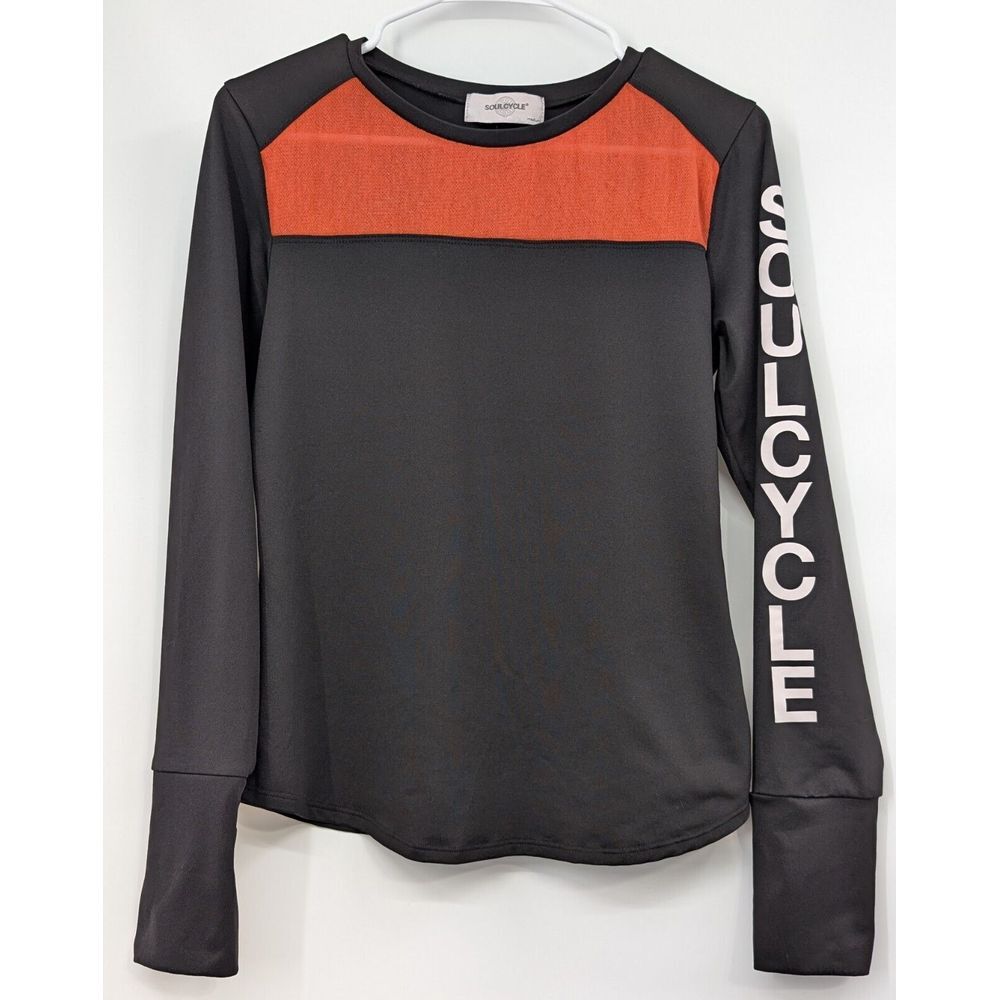 Soul Cycle Women's size Medium Long Sleeve Top‎ Thumbholes Gym Workout Cycling